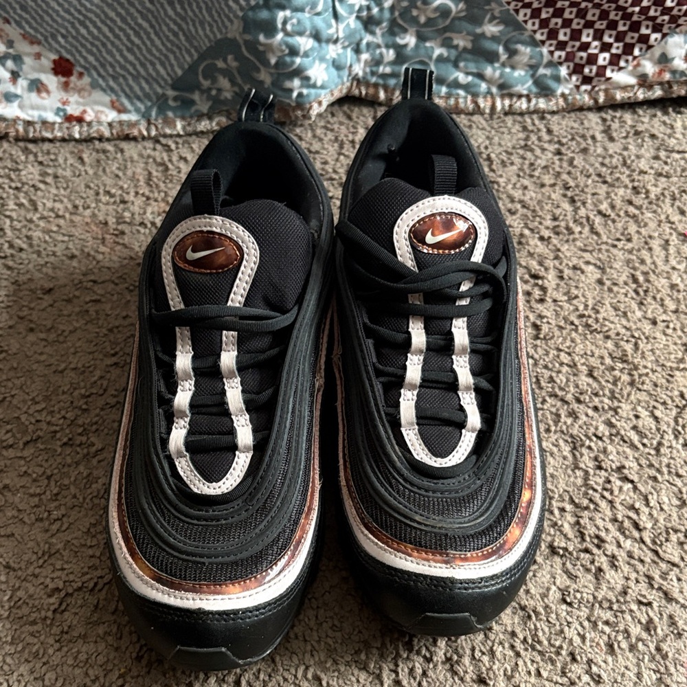 Nike Black and Bronze Athletic Shoes